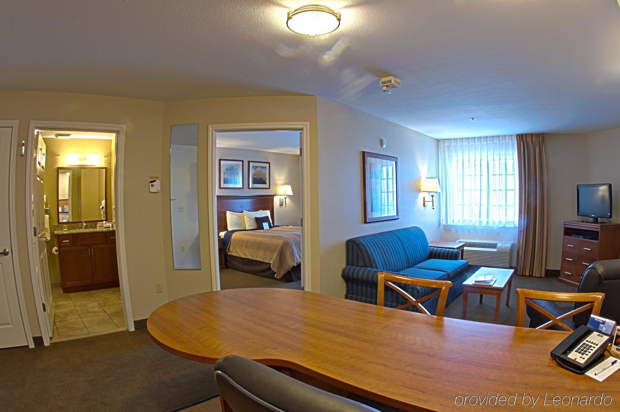 Candlewood Suites El Paso By Ihg Sunrise Acres Екстериор снимка